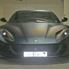 Ferrari 812 Superfast - фото - 11