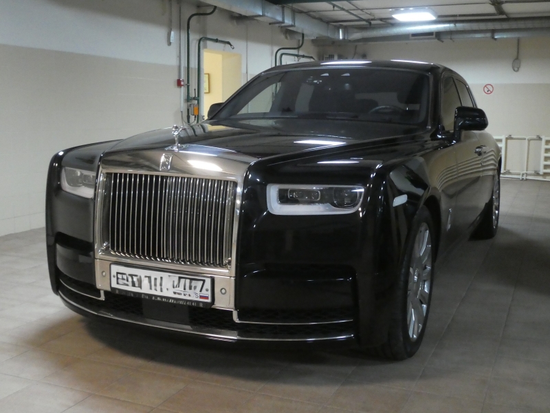 Rolls-Royce Phantom - фото - 22